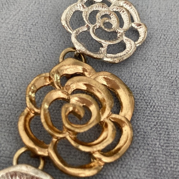 Camellia silver and gold necklace - Picture 5 of 15